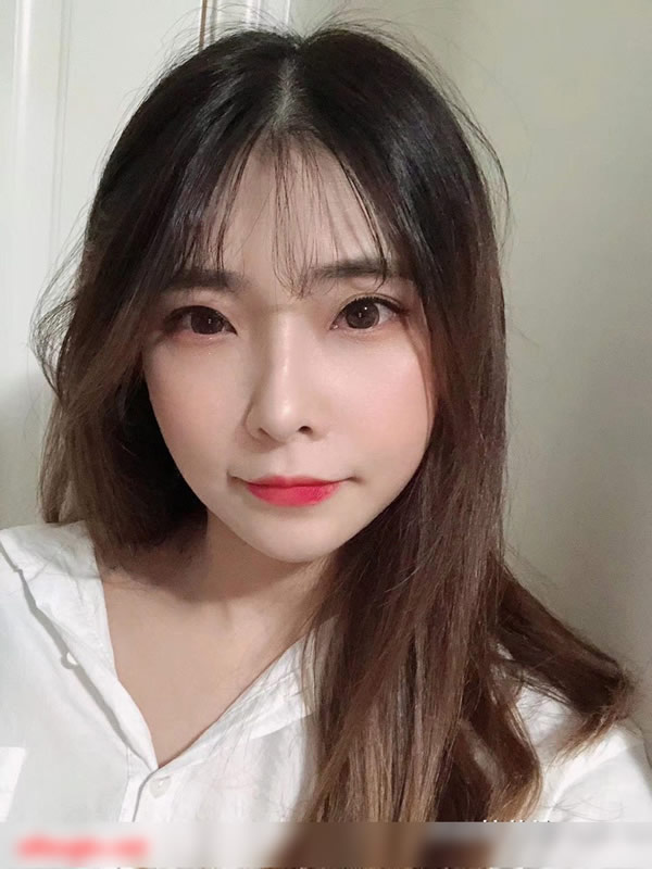 网络流出喜欢自拍的妹子散图合辑2
