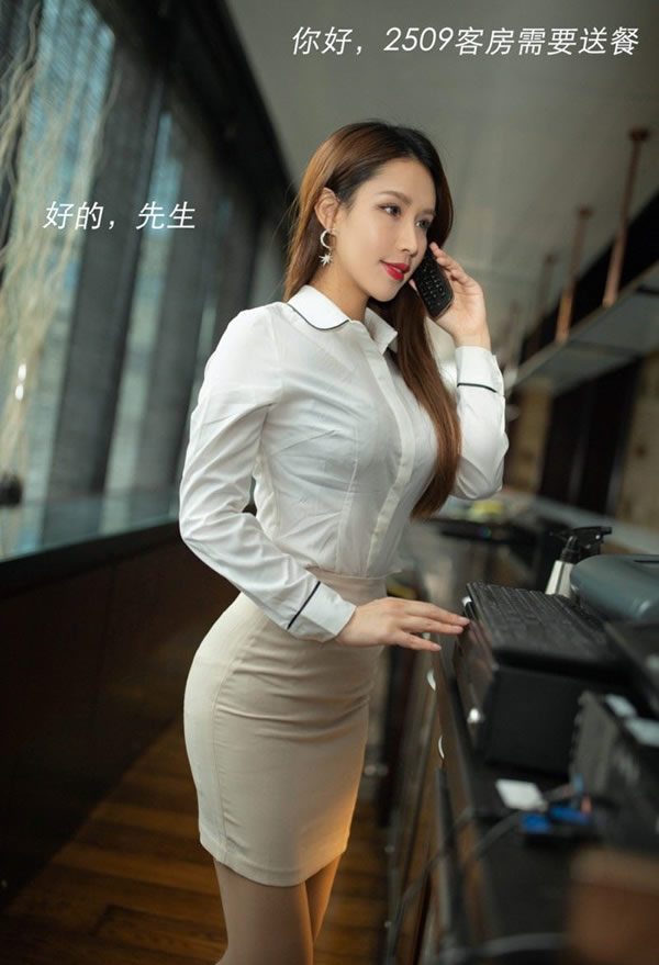 美女徐安安化身酒店服务员诱惑房客令人浮想联翩