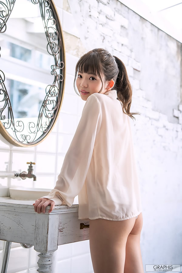Graphis清新小学妹槙泉奈无圣光套图3