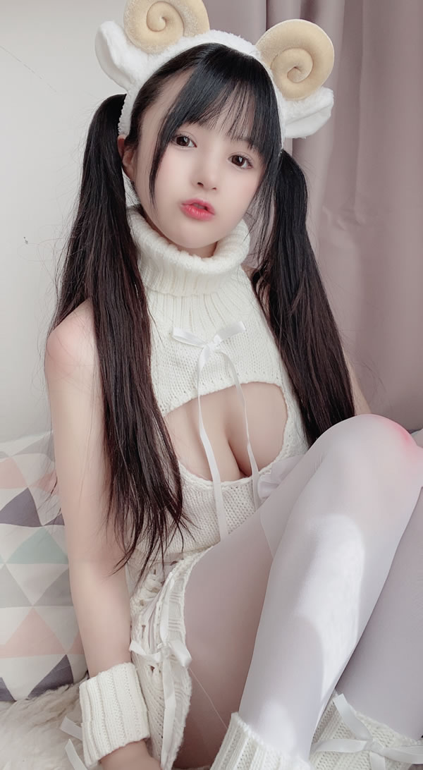 粉嫩小美女coser桜井宁宁