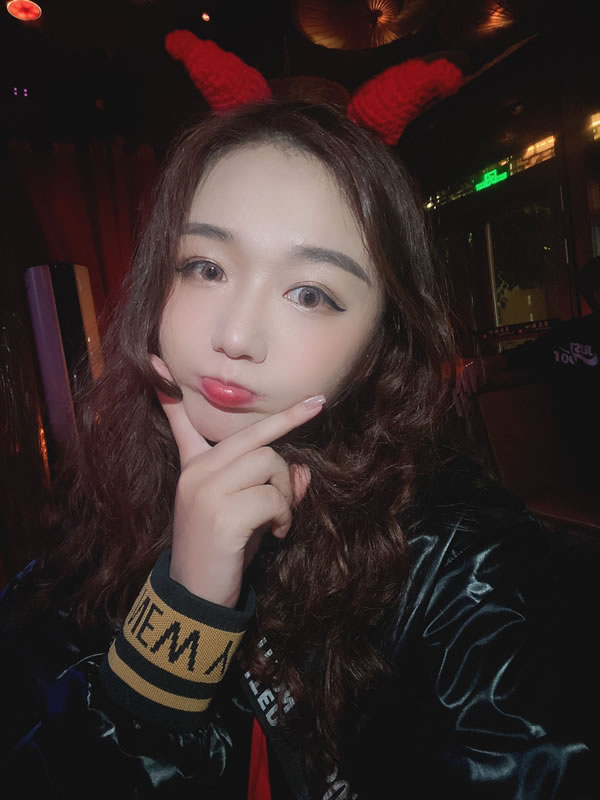 极品巨乳@DurexScarlett尺度私拍视图合集5