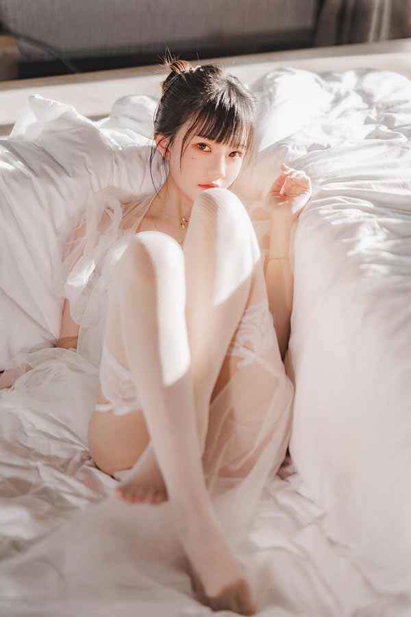 清秀小姐姐桜桃喵