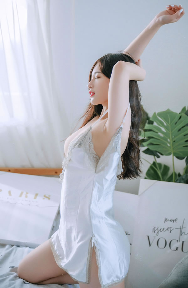 粉嫩美女婕咪