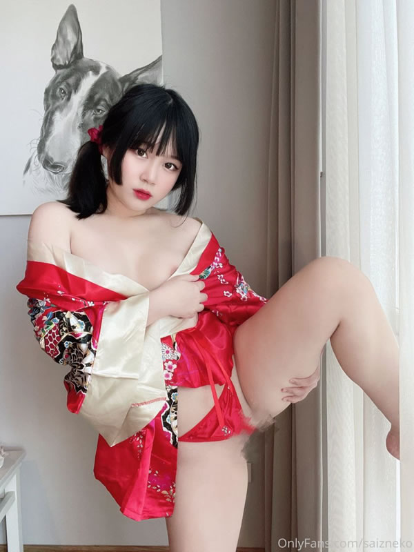 胸部丰满妹子私拍尺度人体合集3