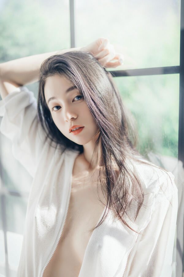 漂亮小姐姐辰辰美好的清晨唯美图集