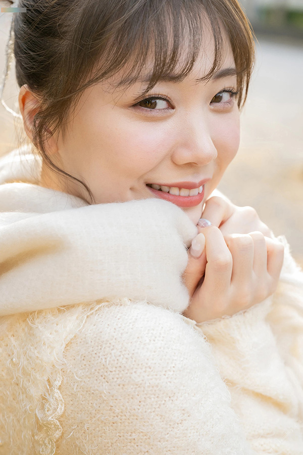 邻家小姐姐石川澪透视半身裙福利写真