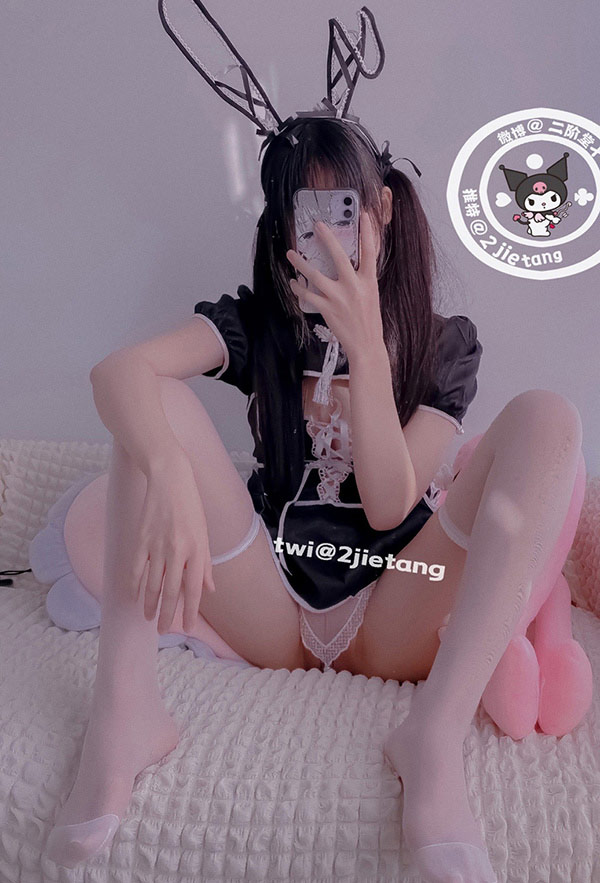 网红美女二阶堂改良旗袍+珍珠内内