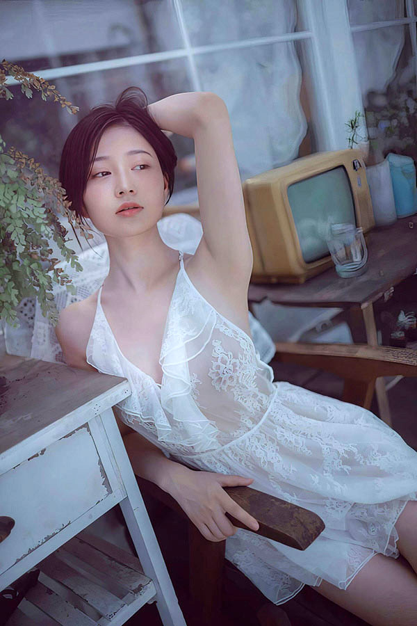 极品女神年年 青青子衿无圣光美图