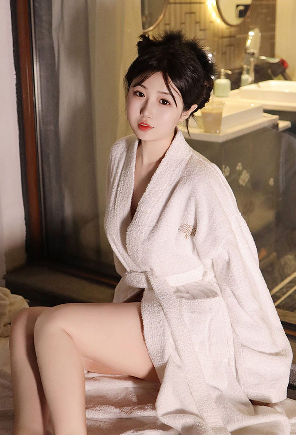 秀人女神陈小花 spa摸油诱惑无圣光美图
