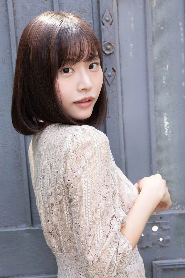 爆乳美女本乡爱 甜蜜蜜的无圣光人体写真
