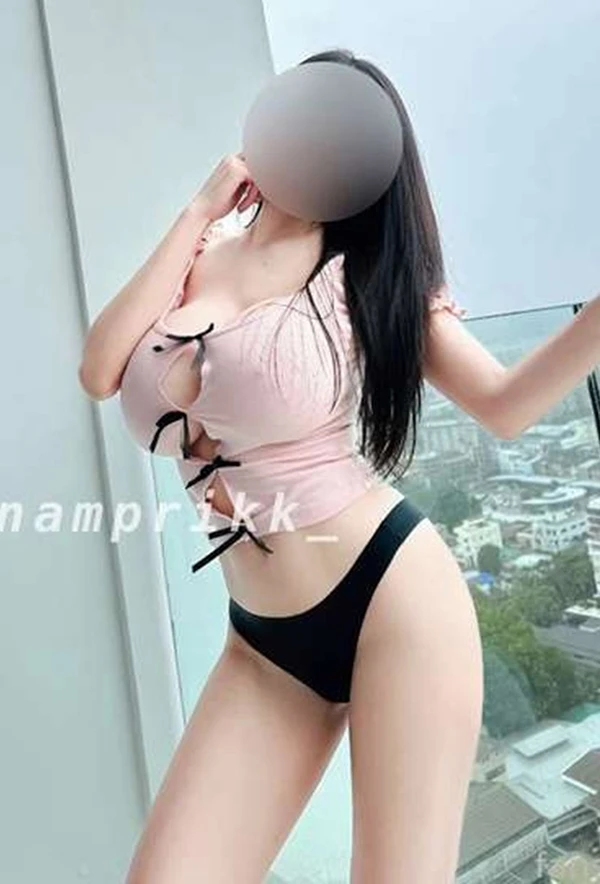 超极品巨乳网红@npxvip(namprikk) 尺度作品合集10